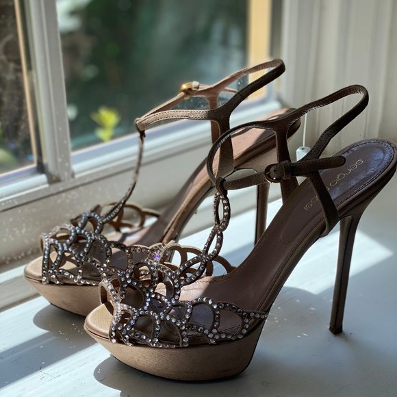 Sergio Rossi Swarovski Crystal Heels - Picture 1 of 3